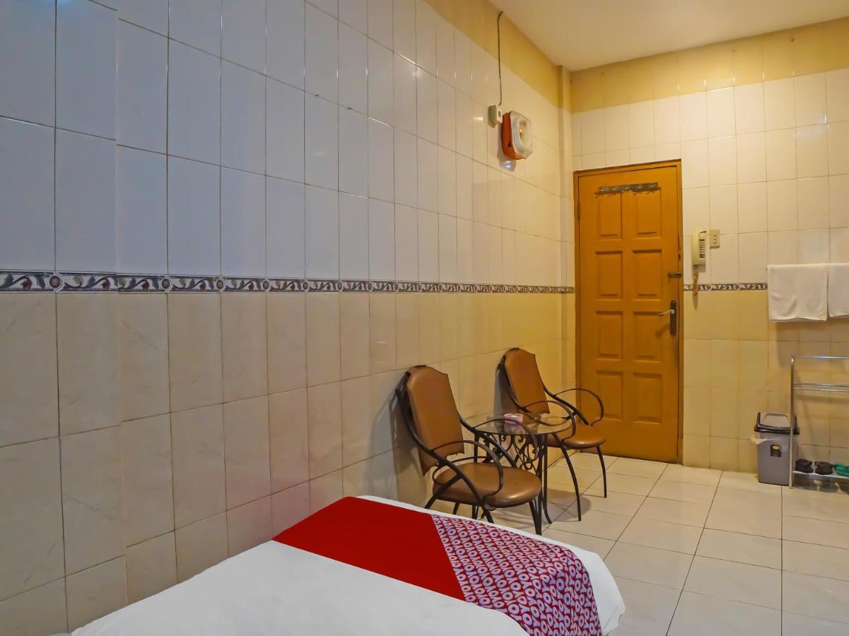 Hotel Oyo 92266 Binaka